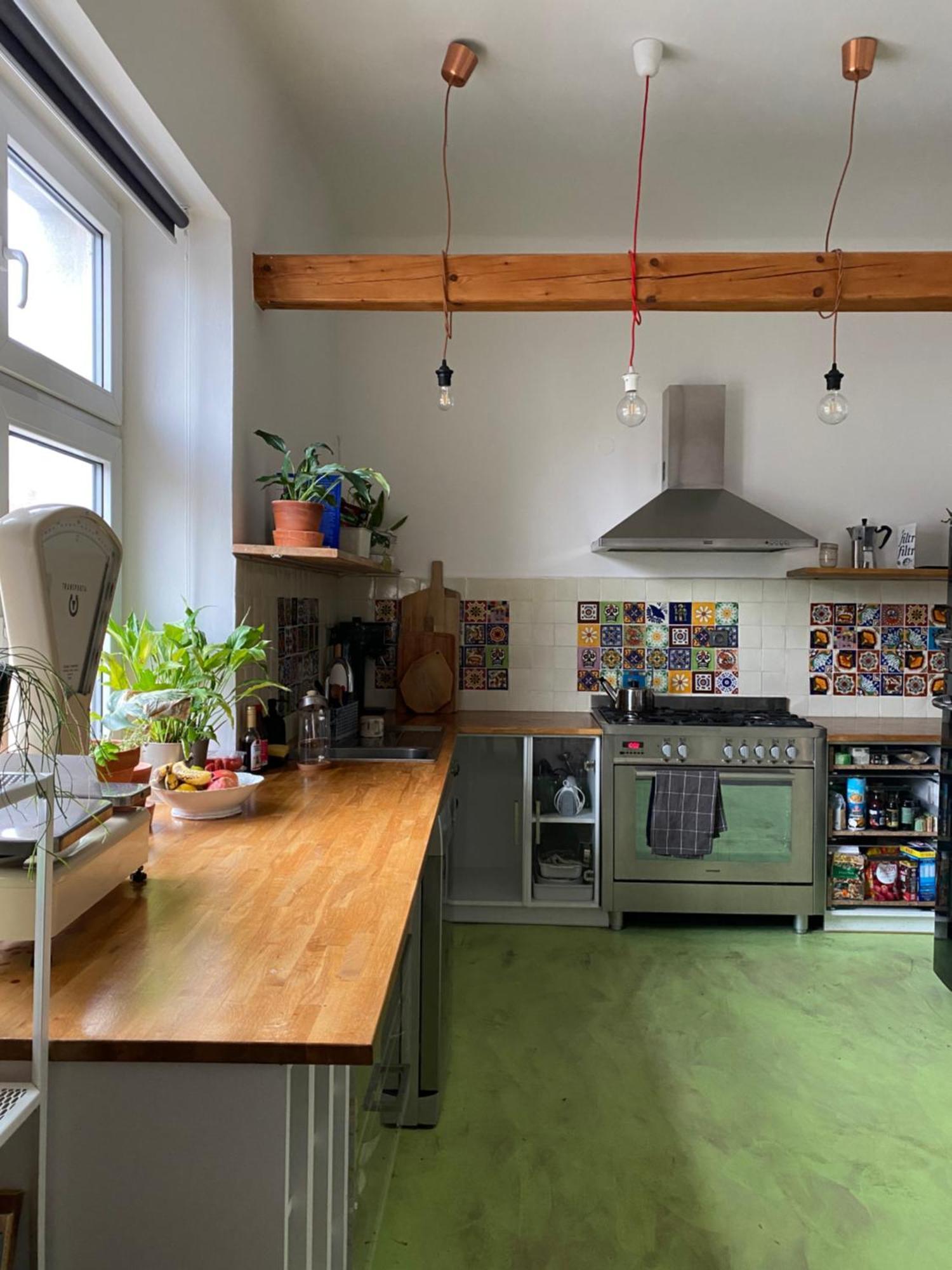 Apartment Colorful In Holesovice *
